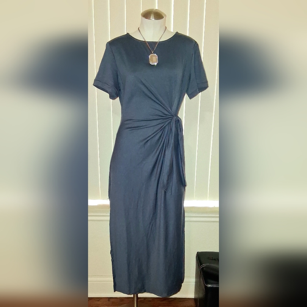 👗IT'S A SALE!! Knotted Midi Dress👗